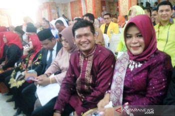 Sejarah, tiga srikandi duduk di parlemen Pasaman Barat