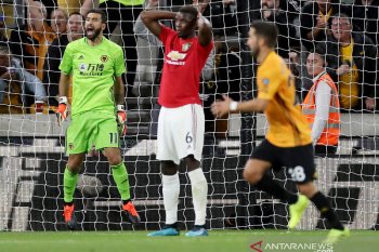 Solskjaer tetap mempercayakan Pogba tendang penalti