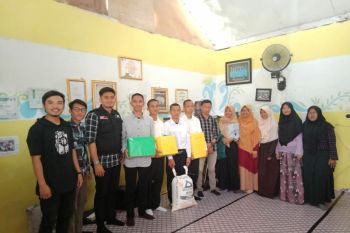 ACT Lampung salurkan bantuan dari GSM Unila