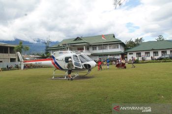 Tim gabungan kesehatan layani 712 pengungsi korban demo Wamena Jayawijaya