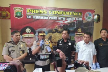 Petualangan bandar narkoba Kampung Ambon ini berakhir setelah diterjang timah panas polisi