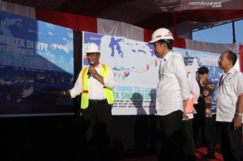 Presiden Jokowi berkunjung ke Pelabuhan Tenau Kupang