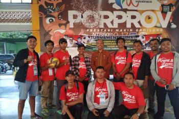 Camat Selaparang tutup Turnamen Futsal Dasan Agung