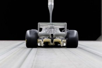 F-1 ungkap desain awal mobil balap musim 2021