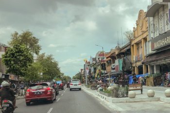 Jalan sirip Malioboro diberlakukan dua arah uji coba semipedestrian