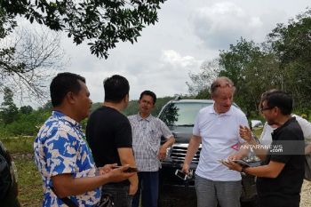 34 turis asing kunjungi festival seni