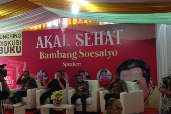 Bamsoet: masyarakat dibikin hilang akal sehat gara-gara hoaks