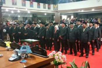 DPRD terpilih Polman periode 2019-2024 dilantik
