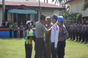 Polres Tanah Datar akan tangkap pengendara pemakai lampu strobo