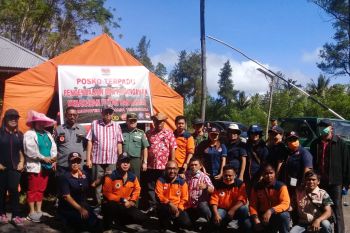 Wabup pantau Posko Karhutla di Gunung Soputan