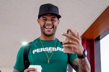 Melawan Bhayangkara  jadi debut pemain baru Persebaya David da Silva