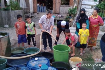 ACT Sumsel-Pelindo II kembali  distribusikan 105.000 liter air bersih