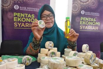 Pelaku usaha kecil di Mamuju keluhkan birokrasi perizinan