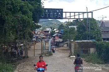 Papua Terkini - Aktivitas Pasar Youtefa Kota Jayapura sepi