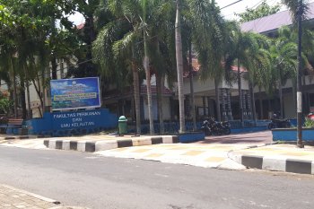 Empat mahasiswa Unkhair disanksi karena paksa mahasiswa baru minum ludah
