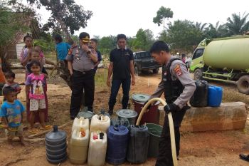 Ribuan warga Simpang Pematang Mesuji kesulitan dapatkan air bersih