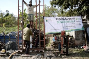 ACT bangun  sumur wakaf di Gunungkidul