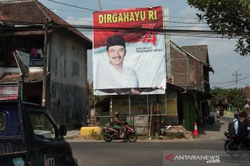 Satpol PP: baliho di simpang empat Jambidan tidak berizin