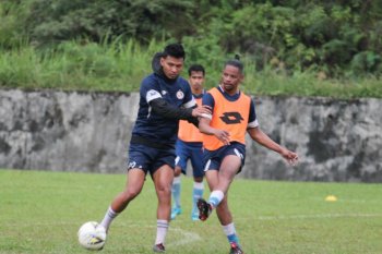 Pelatih Semen Padang harapkan motivasi pemainnya meningkat di putaran kedua.