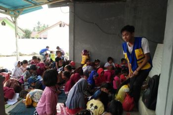 Geliat literasi di Tanjung Serayan