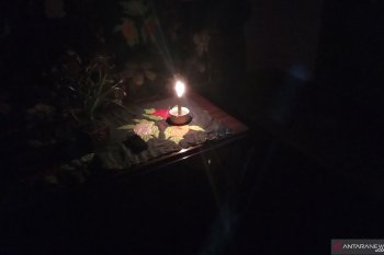 Warga Mesuji Lampung mengeluh akibat sering mati lampu