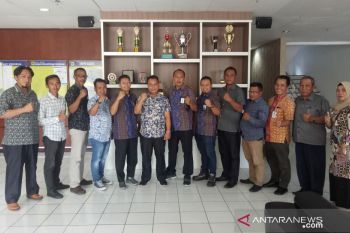 Wabup Lingga sambangi kantor PLN di Tanjungpinang