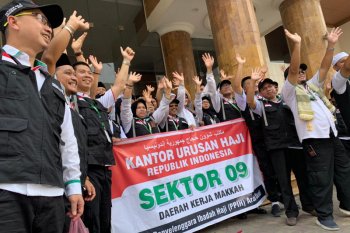 Jamaah kloter terakhir tinggalkan  Kota Mekkah