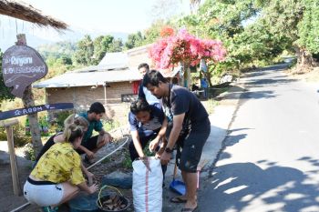 Humas Lombok Utara memperkuat sinergi dengan wartawan