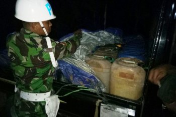 TNI gagalkan penyelundupan 500 liter minyak tanah