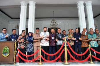 WALIKOTA PADANG HADIRI PERTEMUAN MAYOR CAUCUS 2019