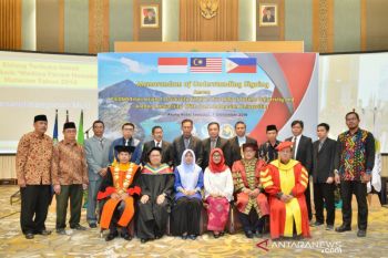 Politeknik MFH meningkatkan mutu pendidikan dengan perguruan tinggi Asia