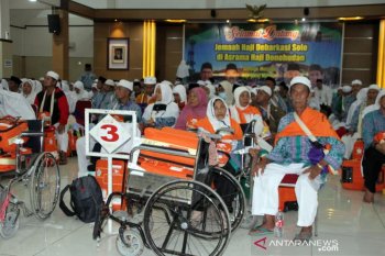 66 Haji asal Debarkasi Surakarta meninggal