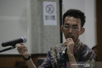 Jaksa KPK mengungkap aliran suap Imigrasi ke pejabat Kemenkumham NTB