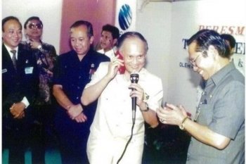 Prestasi Habibie di balik kelahiran Telkomsel yang kini memiliki 168 juta pelanggan