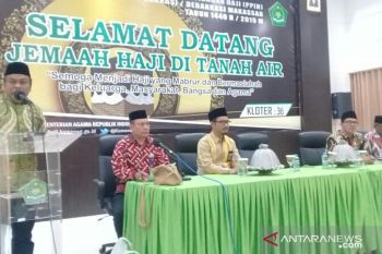 Bupati Bone Jemput Langsung Jamaah Hajinya di asrama haji Sudiang