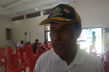 Tokoh adat  imbau mahasiswa Biak Numfor utamakan kuliah demi mengejar cita-cita