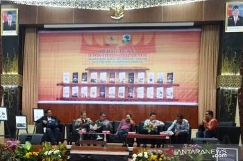 Mahkamah Konstitusi luncurkan 25 buku peringati HUT 16