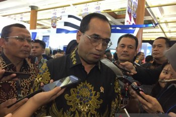 Penerbangan di Pekanbaru ditunda, Menhub sebut kabut asap belum berdampak serius bagi penerbangan