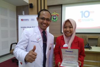 Putri Khairunnisa sang "Pahlawan Senyum" penemu "Edible Film"