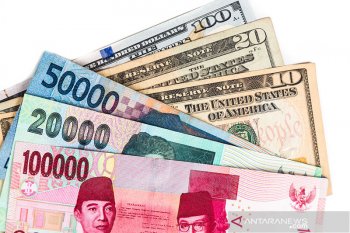 Rupiah melemah terseret tensi di Timur Tengah