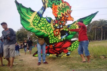 Festival Layang-layang Ngaran 2019 mengajak milenial kembali ke sawah