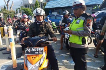 Polisi menilang 58 pengendara di Sentani