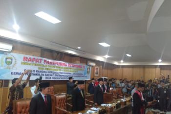 Tiga unsur pimpinan definitif DPRD Ogan Komering Ulu  resmi dilantik