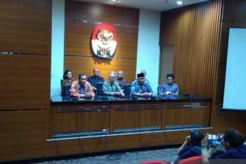 Mantan Pimpinan KPK: Sebaiknya revisi UU KPK ditunda