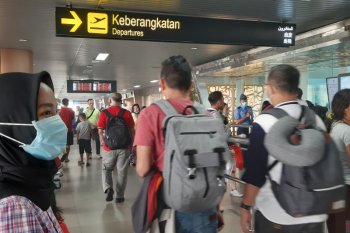 Asap picu 29 penerbangan batal di Bandara Supadio