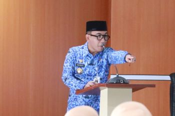Bupati Waykanan imbau warga di luar daerah untuk tidak pulang kampung