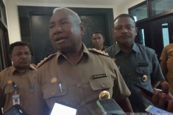 Gubernur Papua Barat kumpulkan bupati bahas penanganan mahasiswa pulang