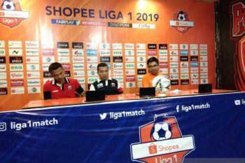 Kalah dari Borneo FC, pelatih Madura United pelit berkomentar