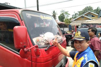PT KAI Divre Sumbar sosialisasikan keselamatan di perlintasan sebidang sekitar Padang Pariaman