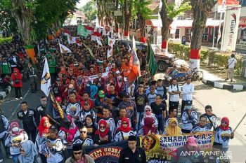 Ribuan warga Lumajang dukung polisi bongkar  kejahatan bisnis Q-Net